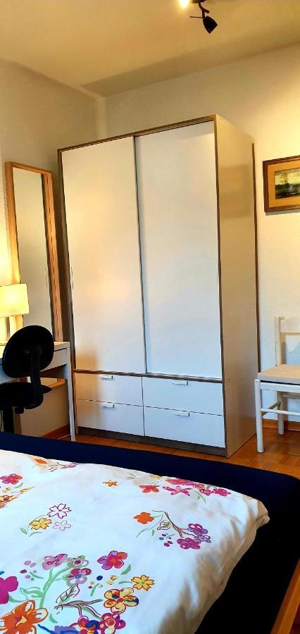 Privat Zimmer In Bad Homburg Bei Kurhaus Bad Homburg vor der Hoehe Luaran gambar